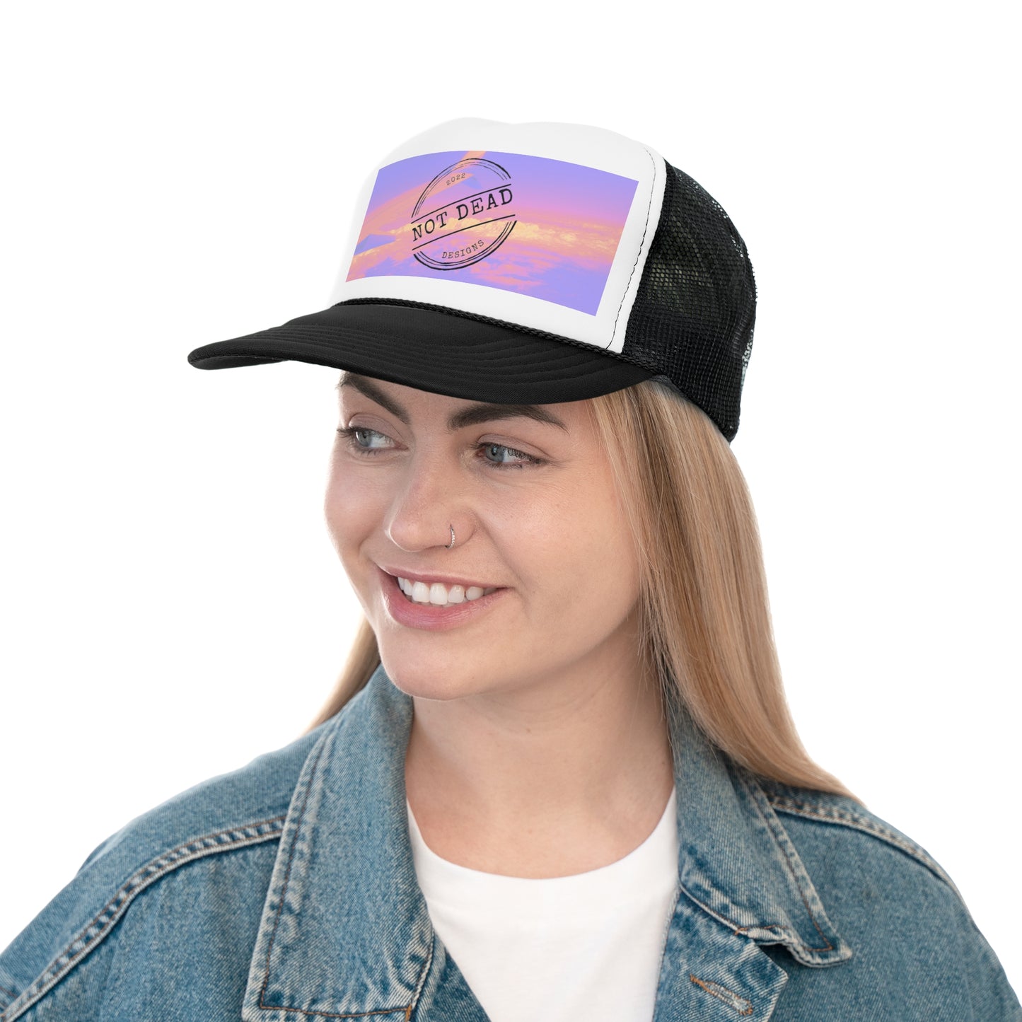 A Trucker Cap ... Lift off!